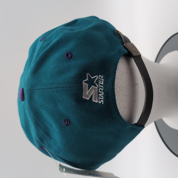 Starter| NWT Vintage Charlotte Hornets Blue Sports Cap Leather Metal Clasp - Picture 4 of 10